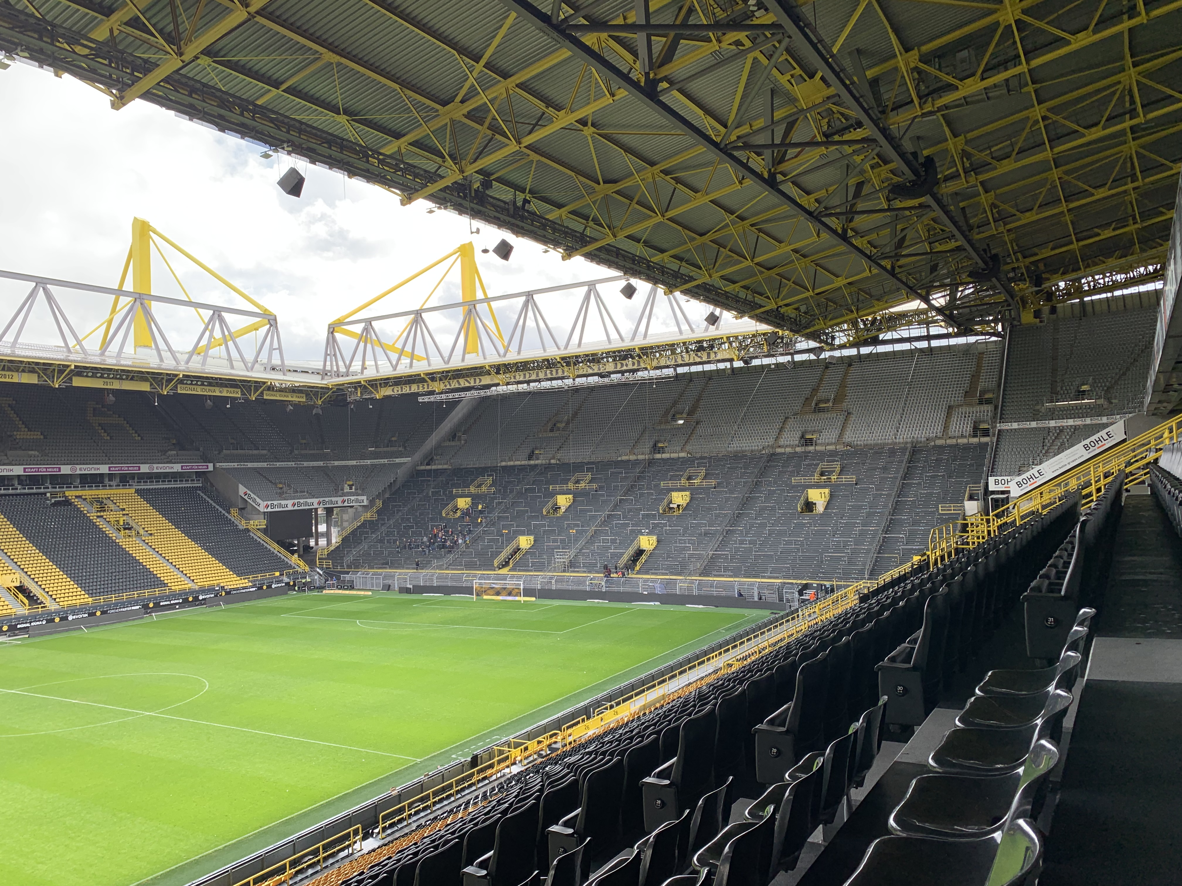 SIGNAL IDUNA PARK